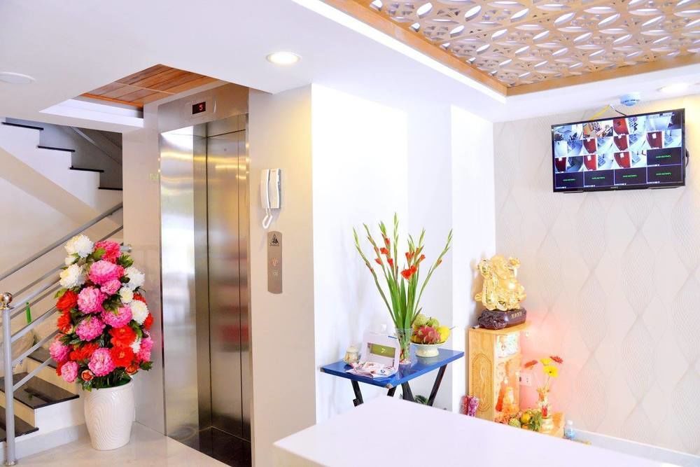 New Century Hotel На Транг Екстериор снимка